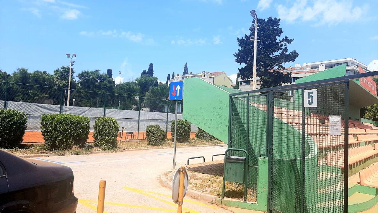 Old Captain'S Apartments - In A Pine Wood By The Sea And Tennis Courts Σπλιτ Εξωτερικό φωτογραφία