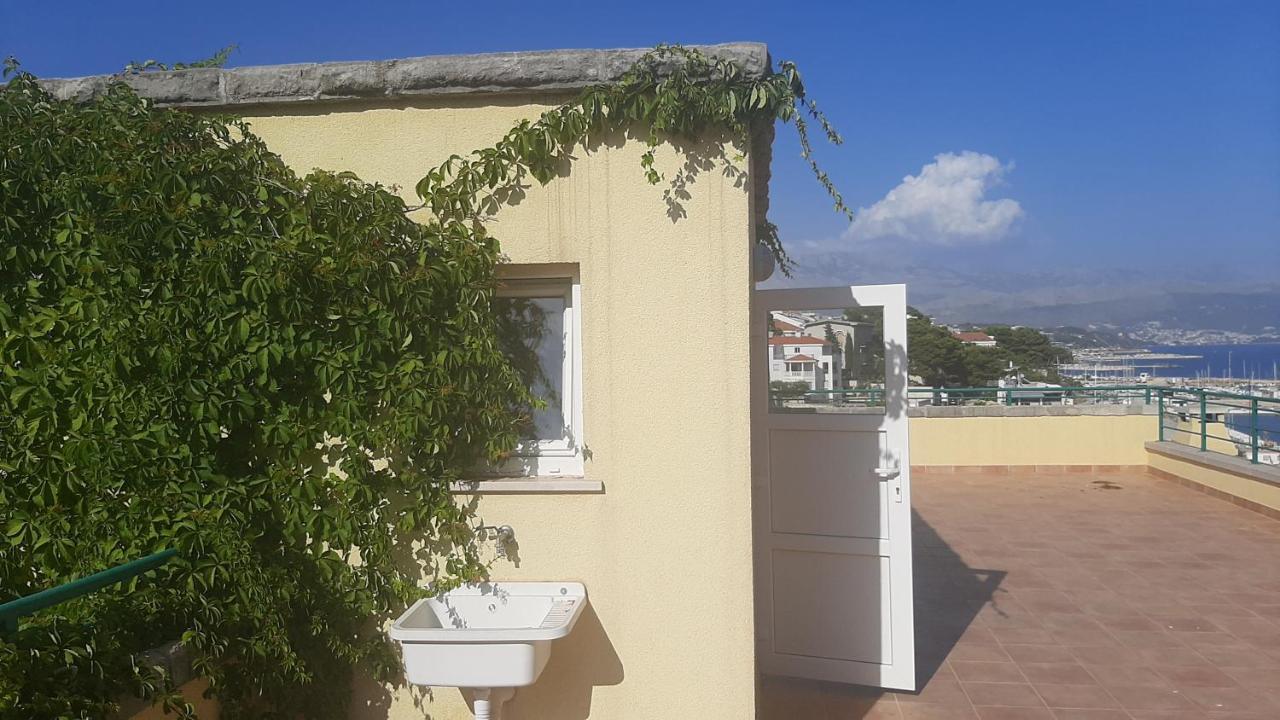 Old Captain'S Apartments - In A Pine Wood By The Sea And Tennis Courts Σπλιτ Εξωτερικό φωτογραφία