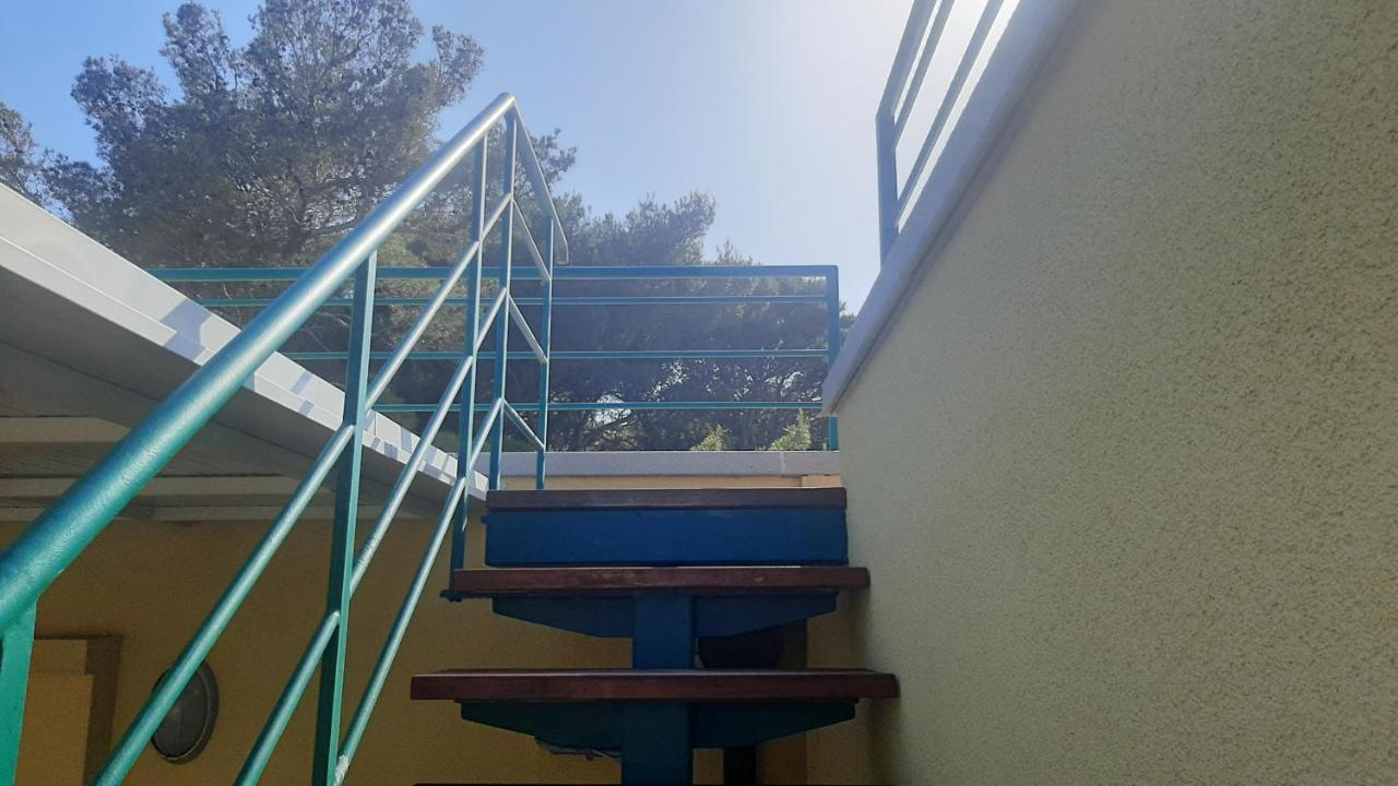 Old Captain'S Apartments - In A Pine Wood By The Sea And Tennis Courts Σπλιτ Εξωτερικό φωτογραφία