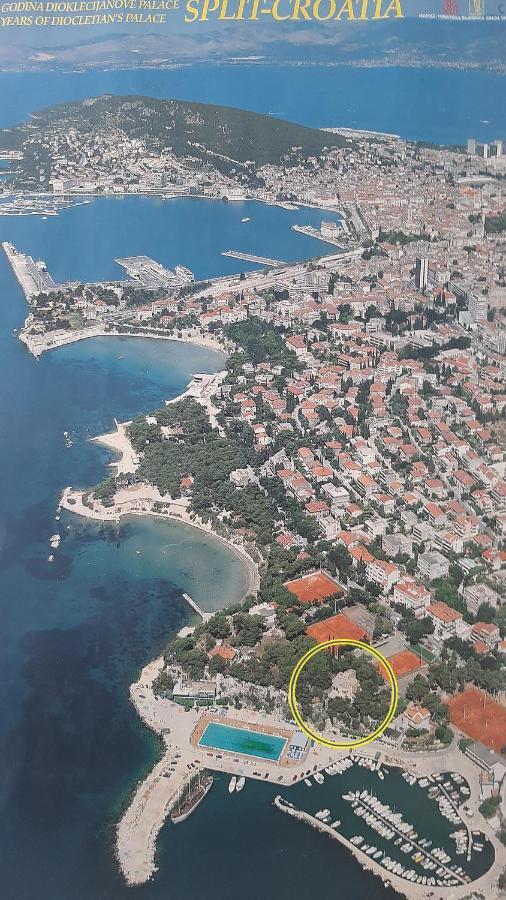 Old Captain'S Apartments - In A Pine Wood By The Sea And Tennis Courts Σπλιτ Εξωτερικό φωτογραφία